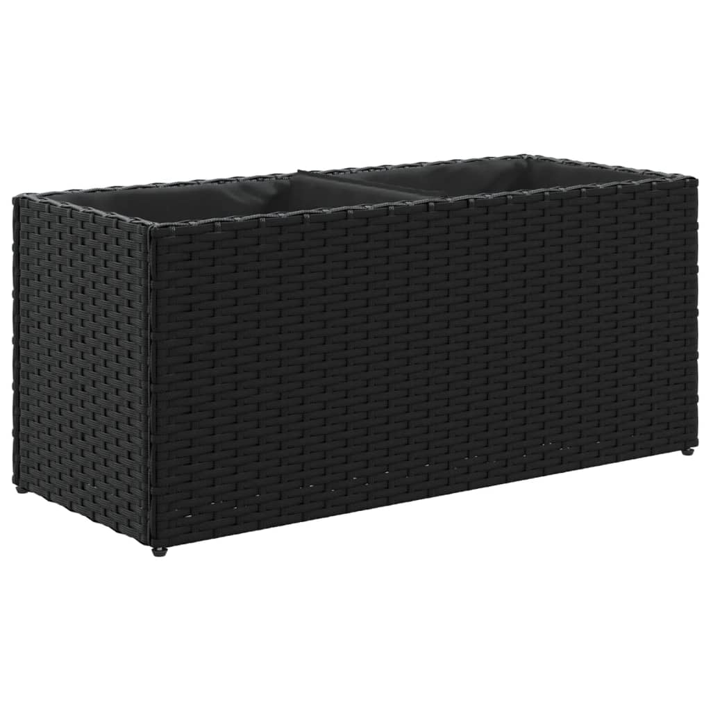 vidaXL Ζαρντινιέρα Κήπου Μαύρη 72x30x32 εκ. Συνθ. Ρατάν με 2 Γλάστρες - Image 2